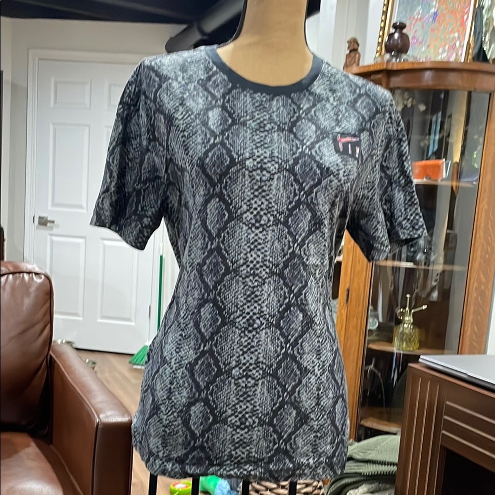 Nike Black and Gray Snake Print Women's Top